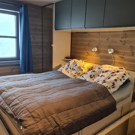Holiday home Large Modern Family *