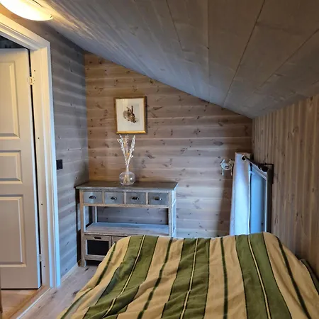 Large Modern Family Semesterbostad Lifjell